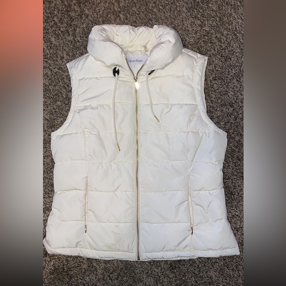 Calvin Klein Vest - Picture 1 of 3